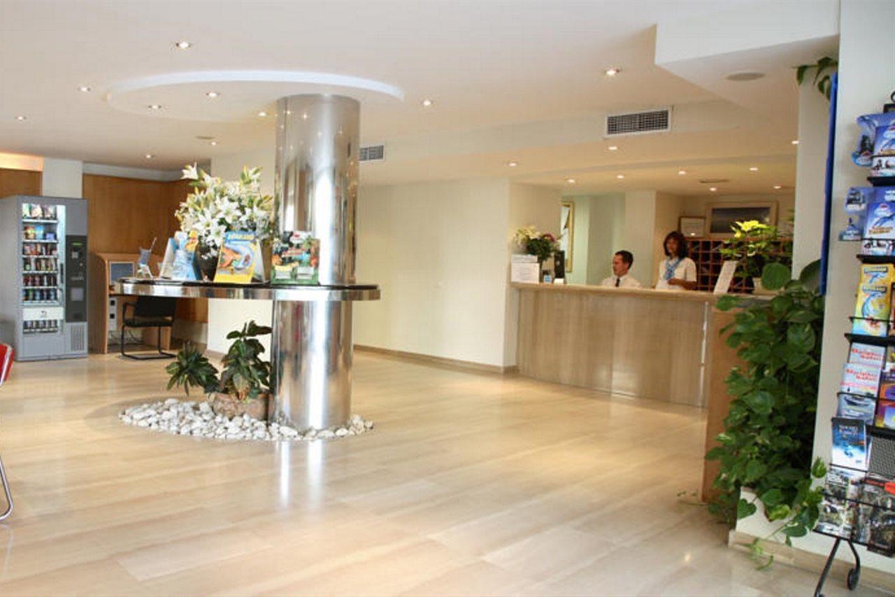 Puerto Azul Marbella Apartment Ngoại thất bức ảnh
